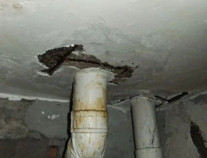 抚顺卫生间漏水维修公司浅析抚顺卫生间渗水维修的方法